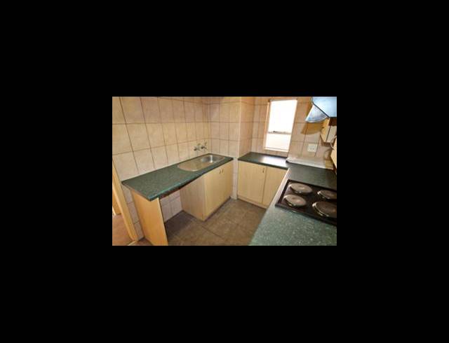 2 BEDROOM APARTMENT FOR SALE IN MARLANDS